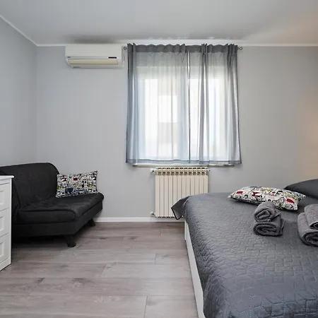 Apartment Alto